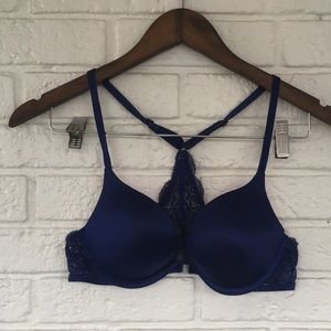 Victoria’s Secret PINK front-clasp blue bra 32C
